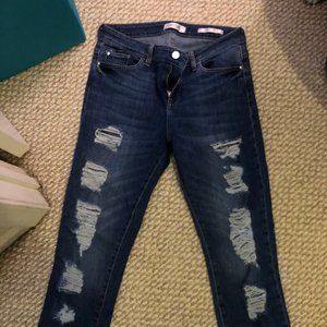 Guess Skinny Ankle Jeans- Size 29